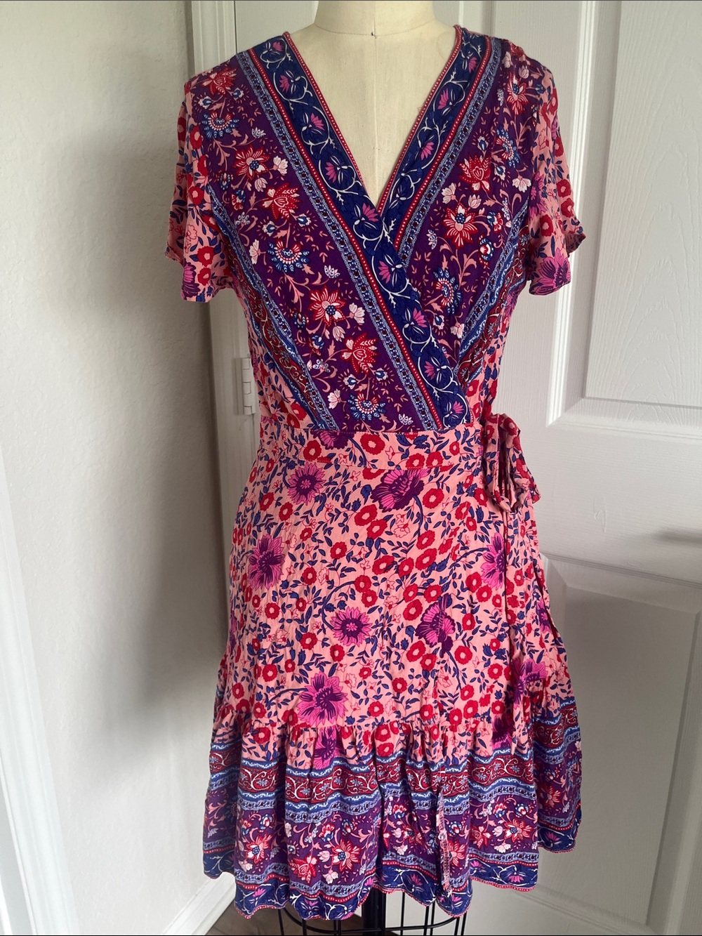 Zesica Garden Floral Wrap Dress with Tie Waist Boho Lightweight Comfy Summer
